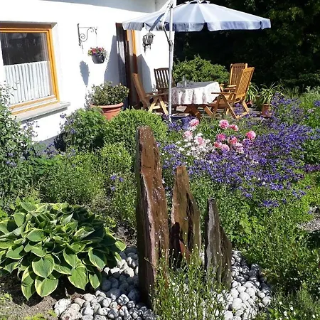 Ferienwohnung Altenberg Apartman *